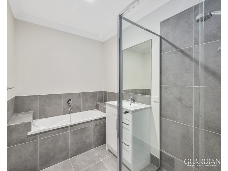 29A&B Central Park Drive, Eagleby QLD 4207