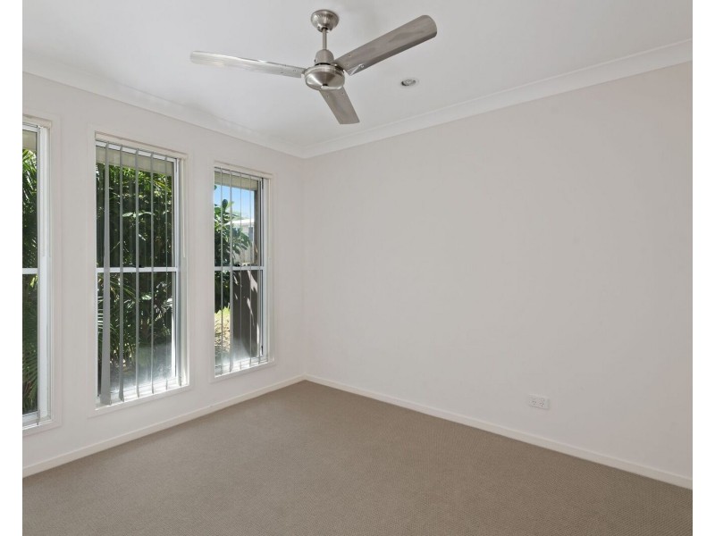 9 Willow Rise Drive, Waterford QLD 4133