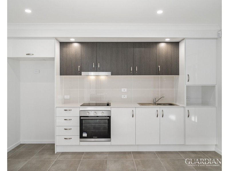 39B Creek Place, Park Ridge QLD 4125