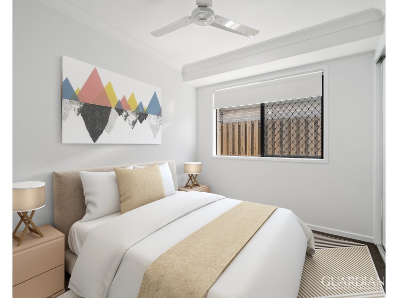 39B Creek Place, Park Ridge QLD 4125