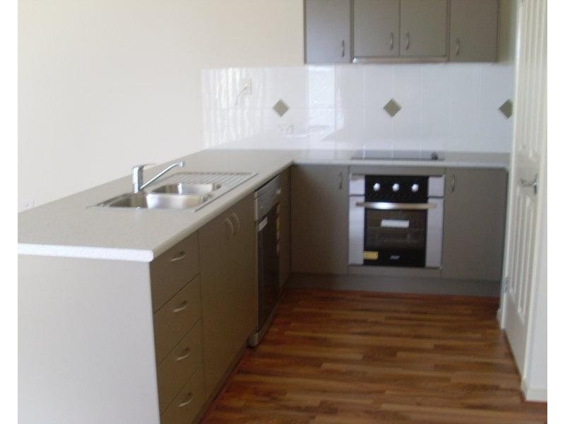 10 Andrew Walker Drive, Goodna QLD 4300