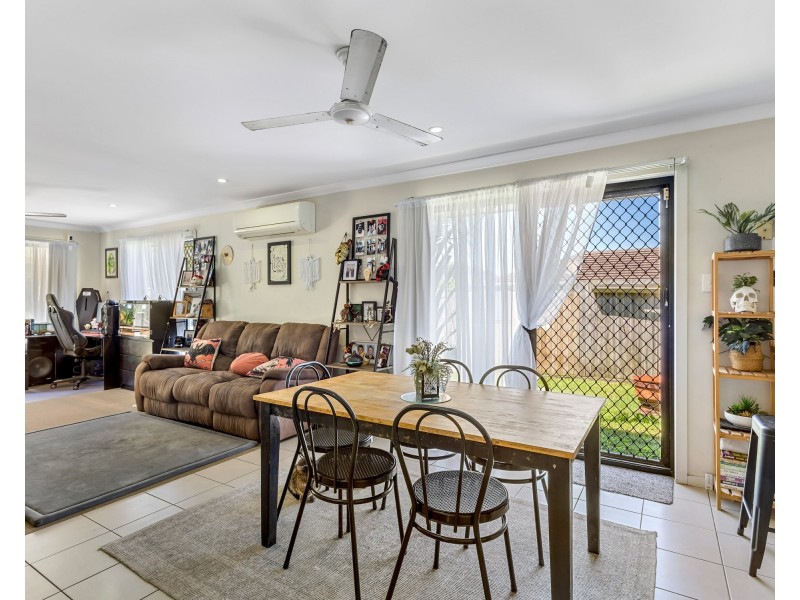 18 Water Gum Crescent, Ningi QLD 4511