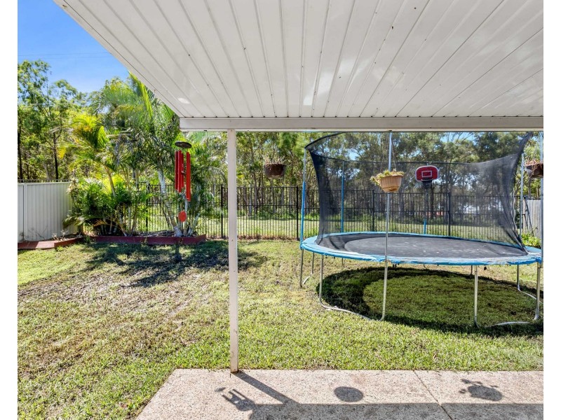 18 Water Gum Crescent, Ningi QLD 4511