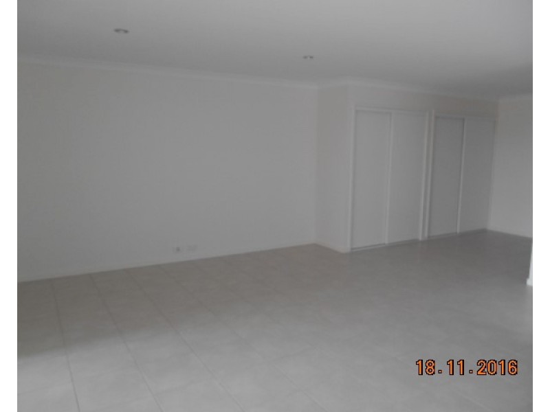1/13 Kearney Street, Augustine Heights QLD 4300