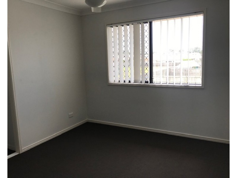 4 Coman Street, Rothwell QLD 4022