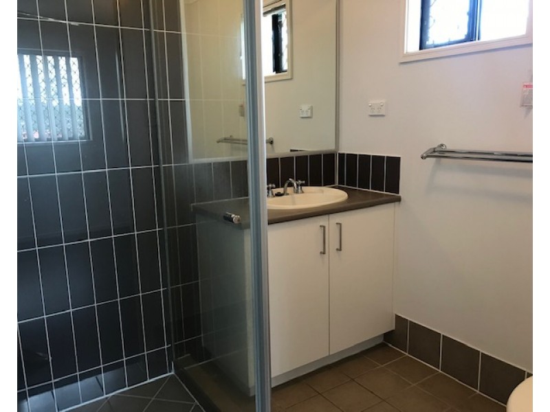 4 Coman Street, Rothwell QLD 4022