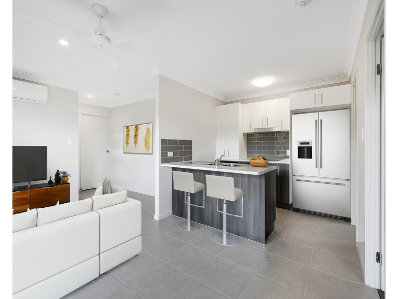 2/31 Spruce Street, Loganlea QLD 4131