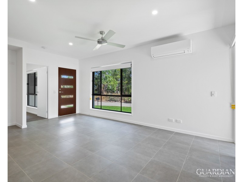 2/22C Monash Road, Loganlea QLD 4131