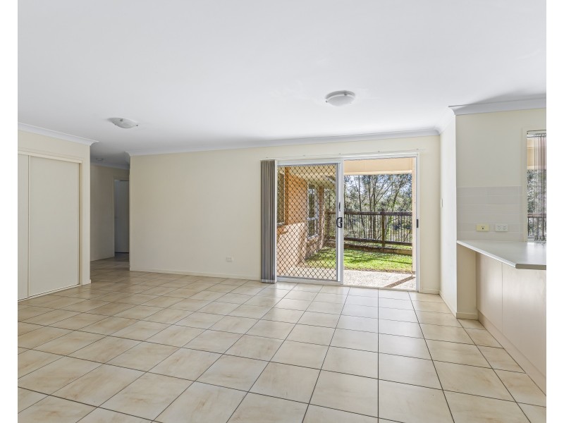 2 Coffey Court, Beachmere QLD 4510