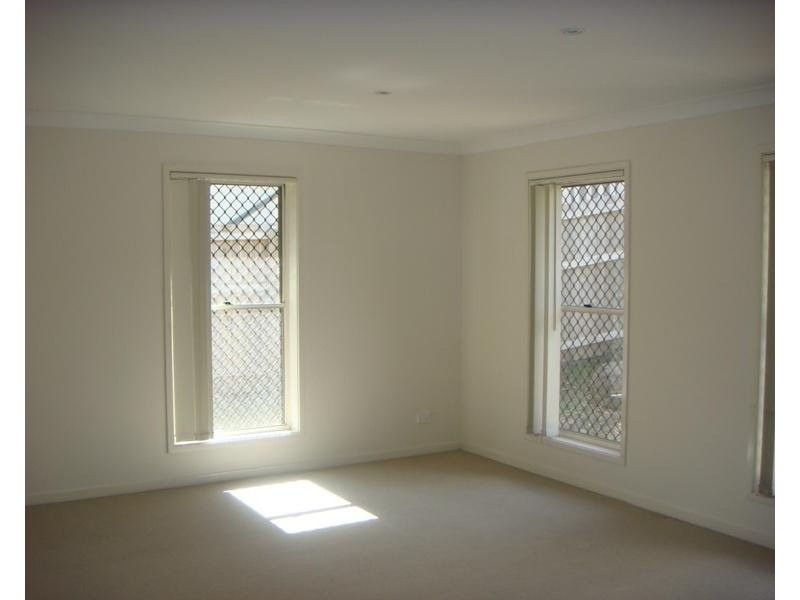 15 Tralee Court, Carrara QLD 4211