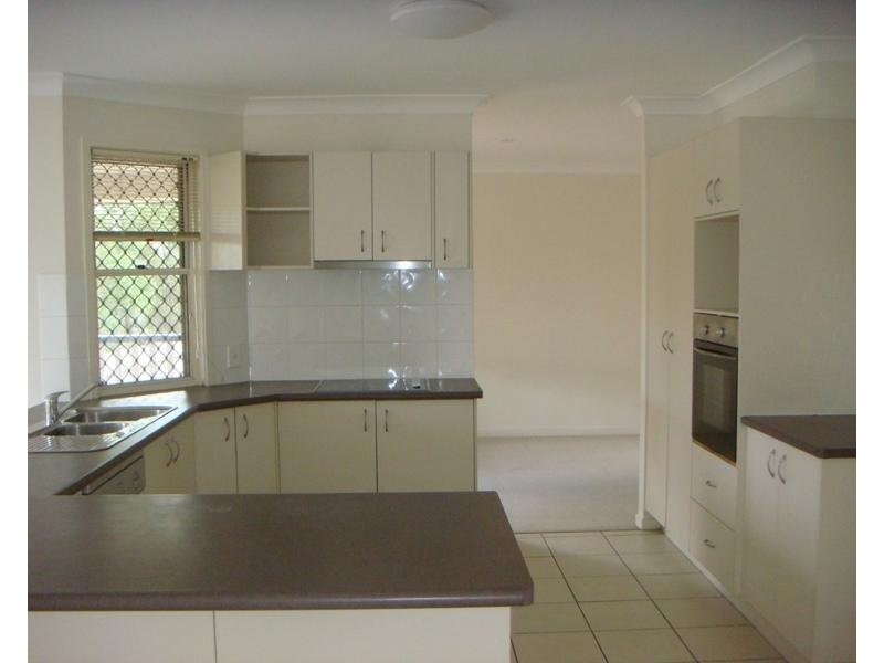 15 Tralee Court, Carrara QLD 4211