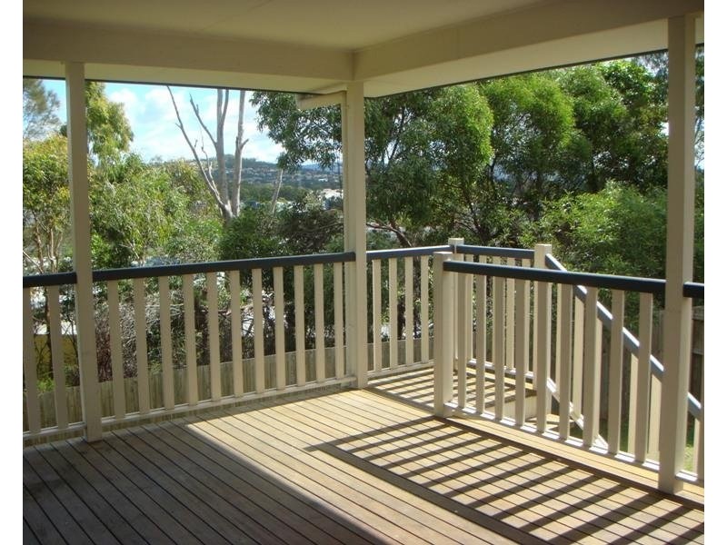 15 Tralee Court, Carrara QLD 4211