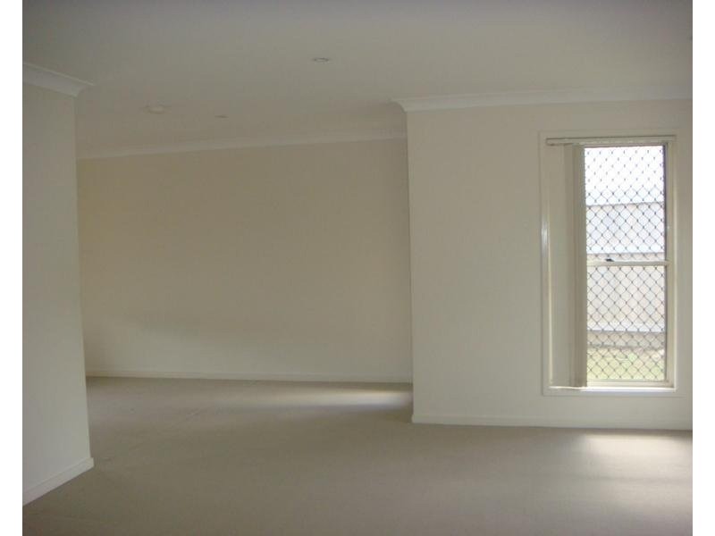 15 Tralee Court, Carrara QLD 4211