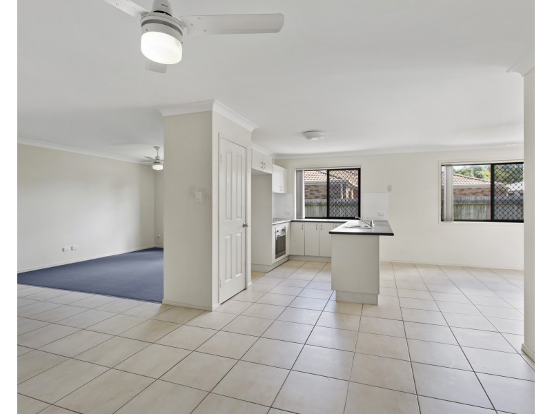 12 Normandy Court, Rothwell QLD 4022