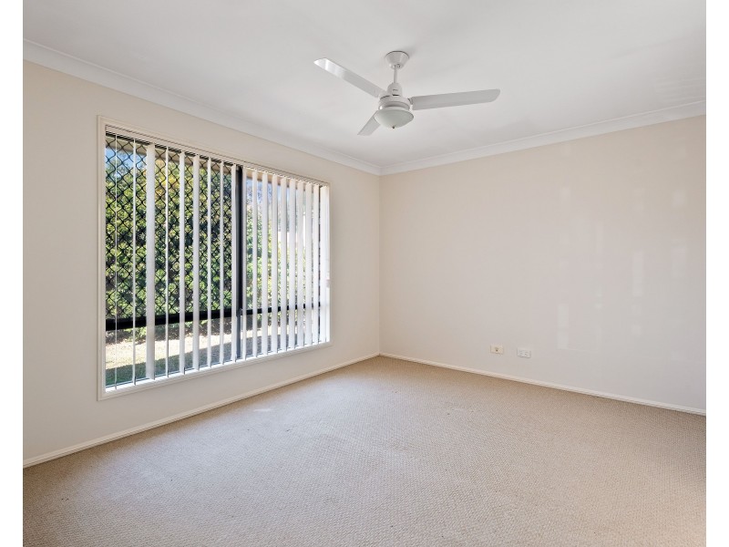 7 Puccini Place, Mackenzie QLD 4156