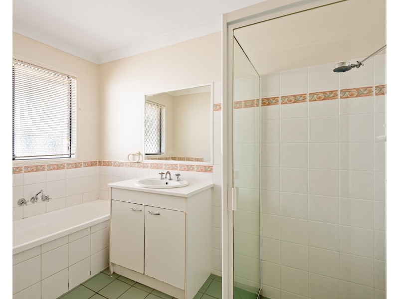 7 Puccini Place, Mackenzie QLD 4156