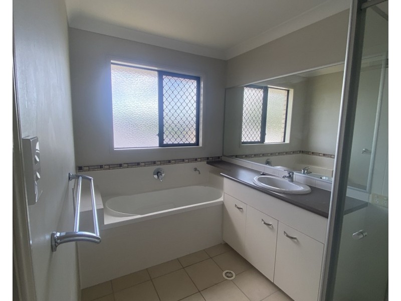 34 Pentas Place, Drewvale QLD 4116