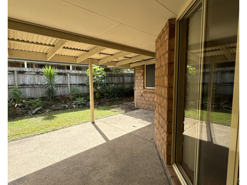 16 Buddy Holly Close, Parkwood QLD 4214