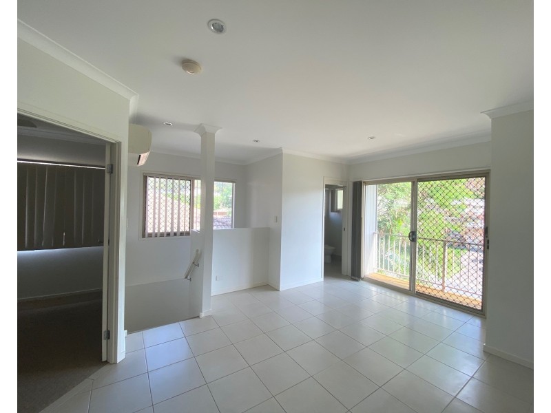 2/14 Montree Circuit, Kallangur QLD 4503