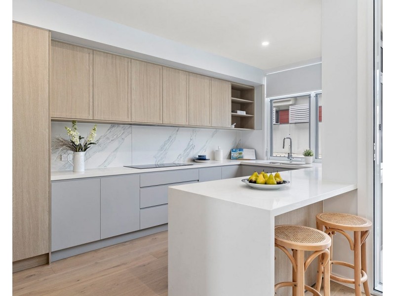 36 Hants Street, Hamilton QLD 4007