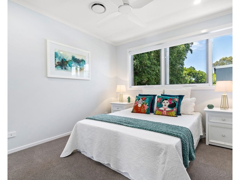 36 Hants Street, Hamilton QLD 4007