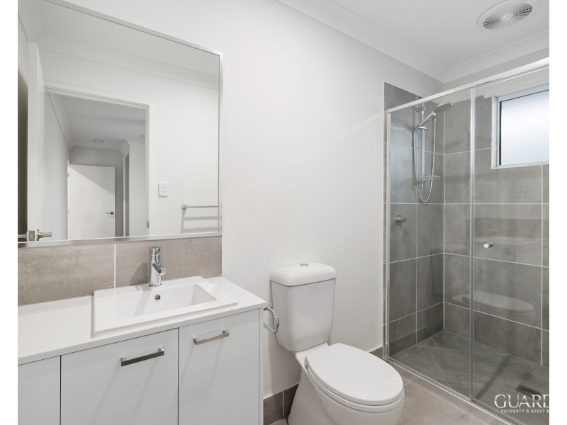 13 Amundsen Drive, Logan Reserve QLD 4133