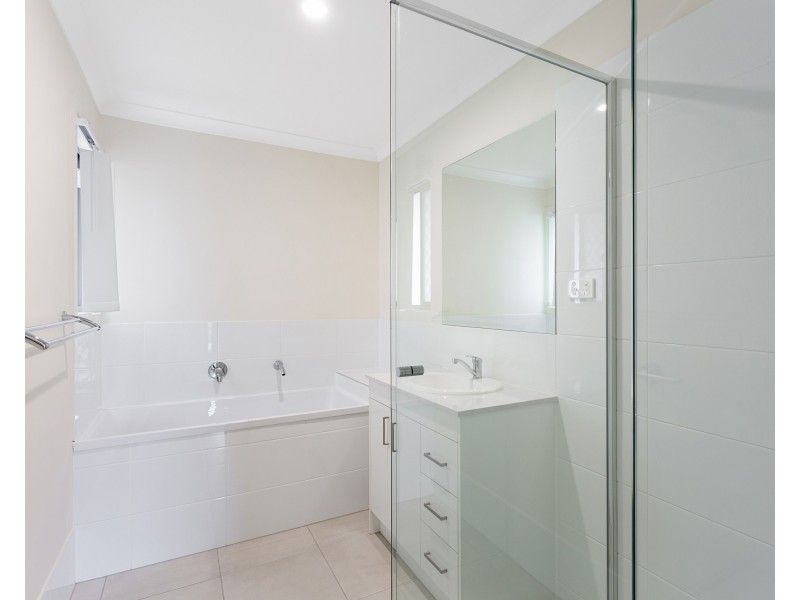 34 Karmadee Place, Bracken Ridge QLD 4017