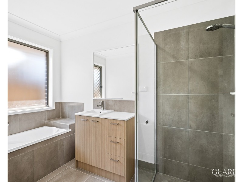 18 Reed Street, Logan Reserve QLD 4133