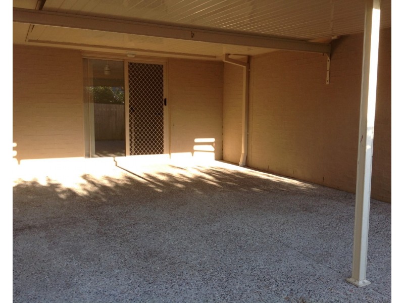 10 Inman Court, Pacific Pines QLD 4211