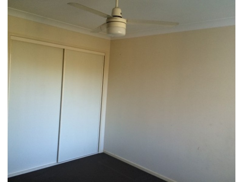 5 Emily Place, Sumner QLD 4074