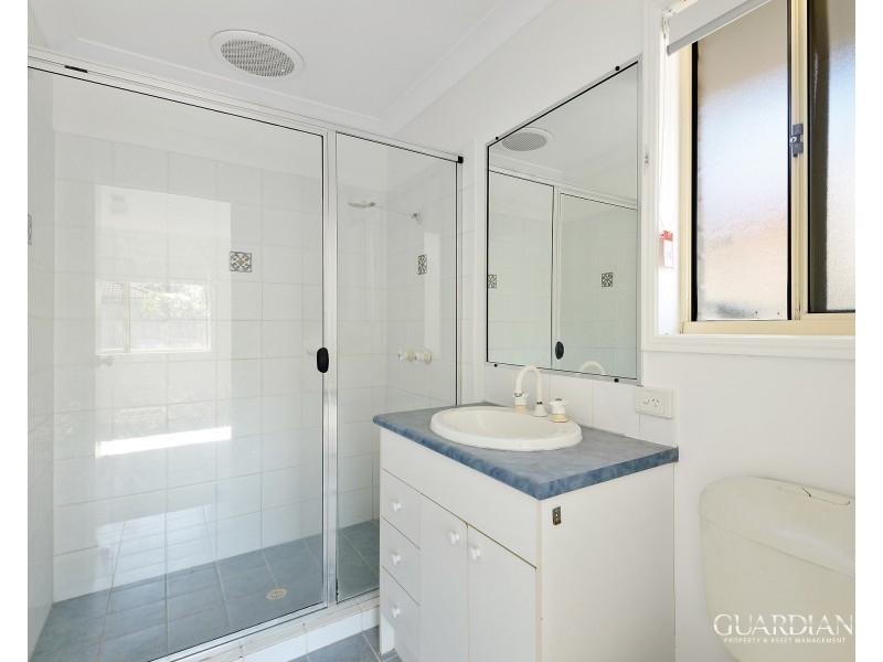 48 Evelyn Street, Wynnum West QLD 4178