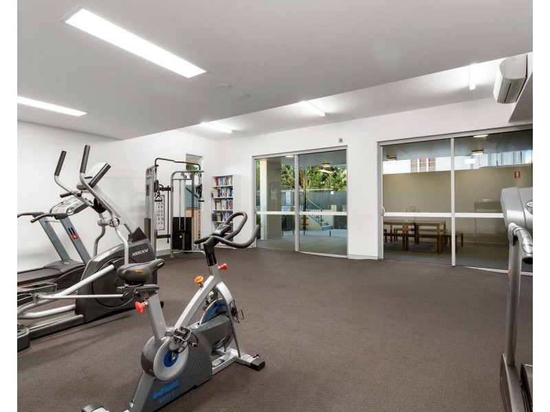 23/80-84 Hornibrook Esplanade, Clontarf QLD 4019