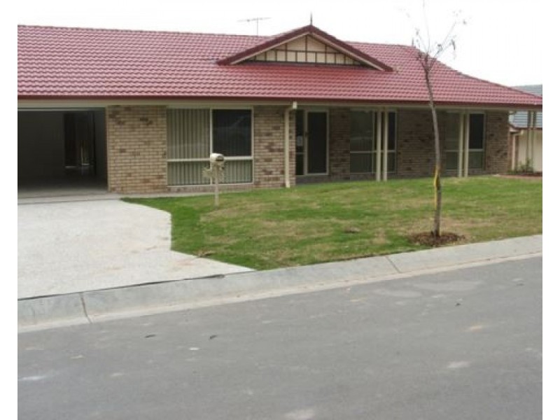 32 Henderson Crescent, Drewvale QLD 4116