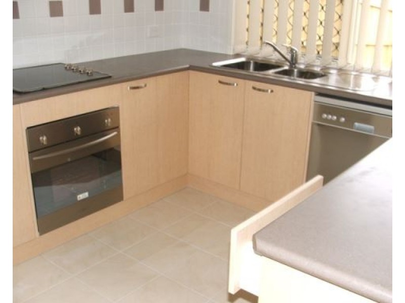 32 Henderson Crescent, Drewvale QLD 4116