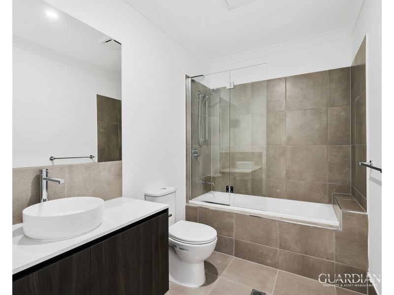 1/39B Short Street, Loganlea QLD 4131