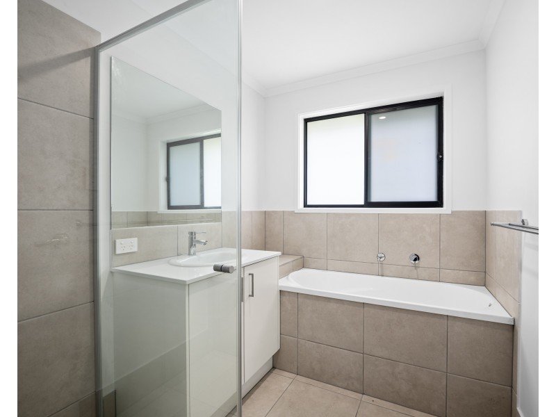 1A Leanne Street, Marsden QLD 4132