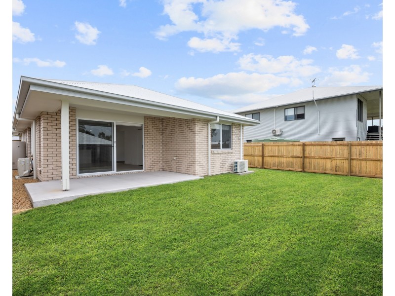 52 Howe Circuit, Logan Reserve QLD 4133