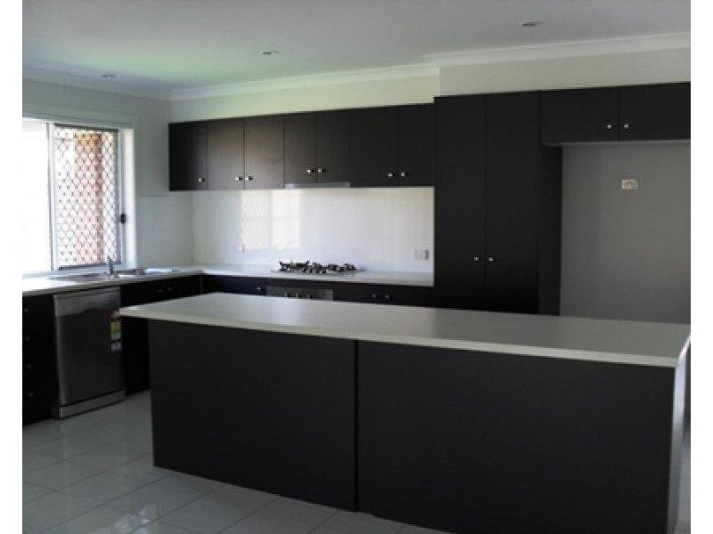 10 Goolwa Court, Pimpama QLD 4209