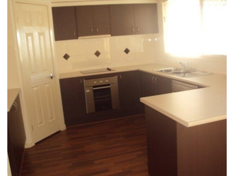 5 Harold Reinhardt Drive, Redbank Plains QLD 4301