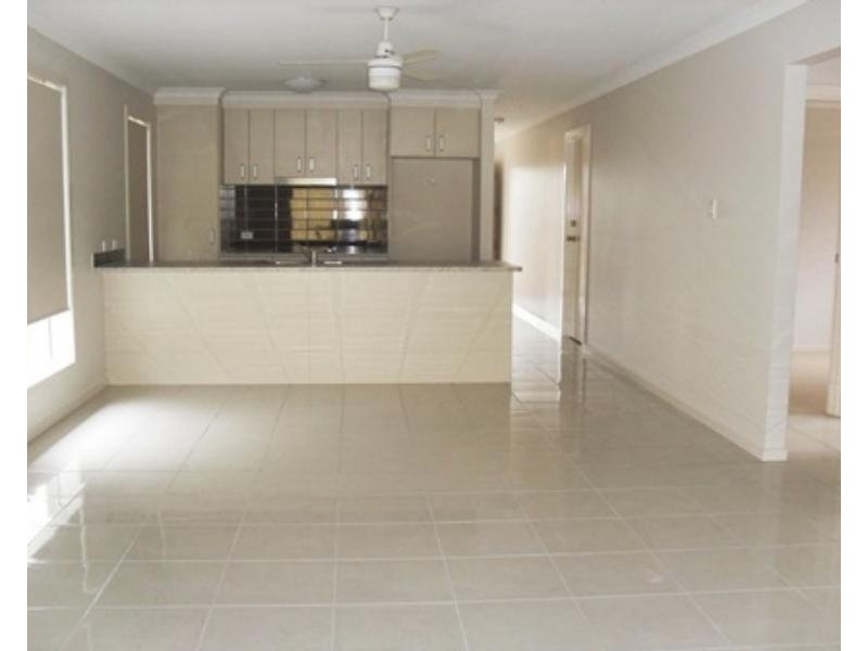 17 Parkview Street, Bahrs Scrub QLD 4207