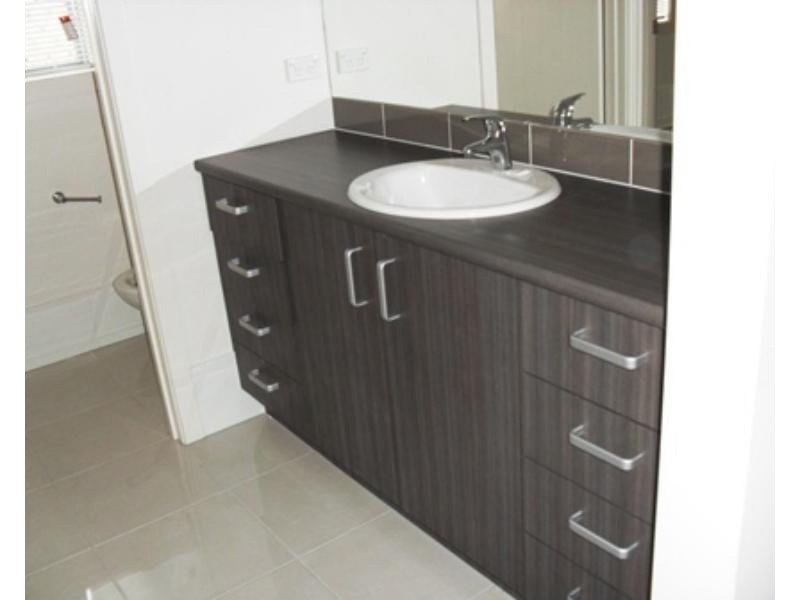 17 Parkview Street, Bahrs Scrub QLD 4207