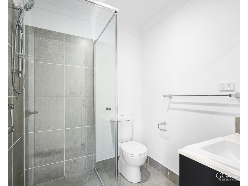 1A Royal Street, Park Ridge QLD 4125