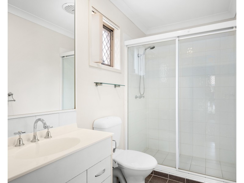 20 Lake Manchester Street, Logan Reserve QLD 4133