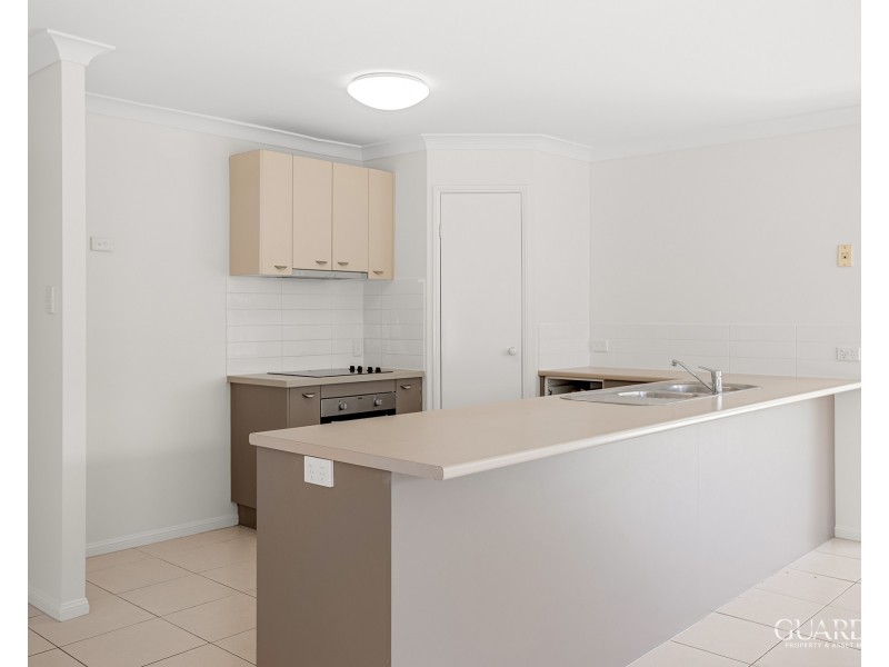 5 Govett Street, Pacific Pines QLD 4211