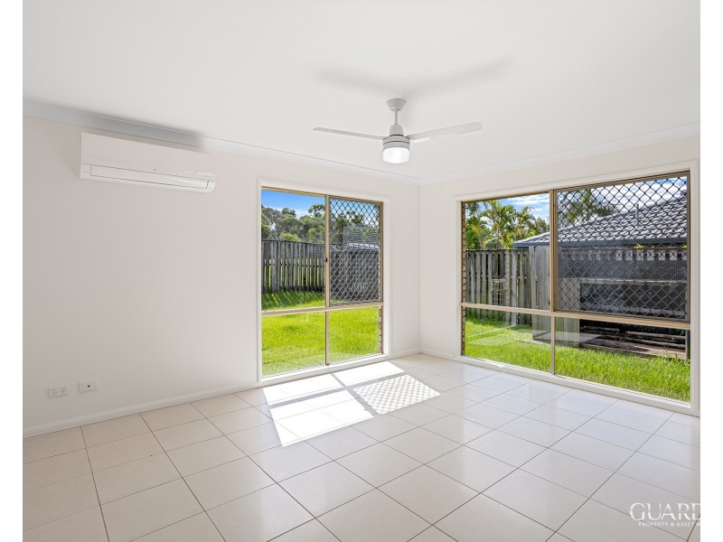 5 Govett Street, Pacific Pines QLD 4211