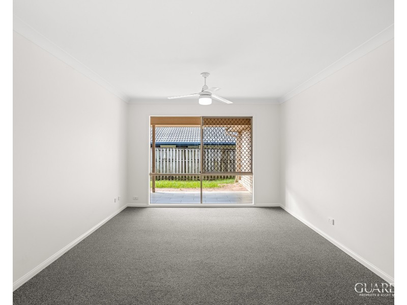 5 Govett Street, Pacific Pines QLD 4211