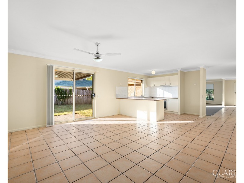 6 Parkvale Street, Victoria Point QLD 4165