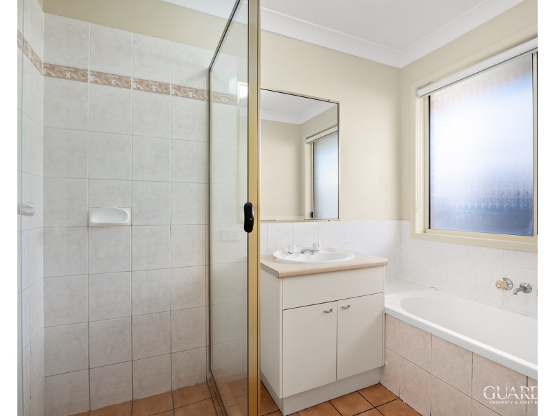 6 Parkvale Street, Victoria Point QLD 4165