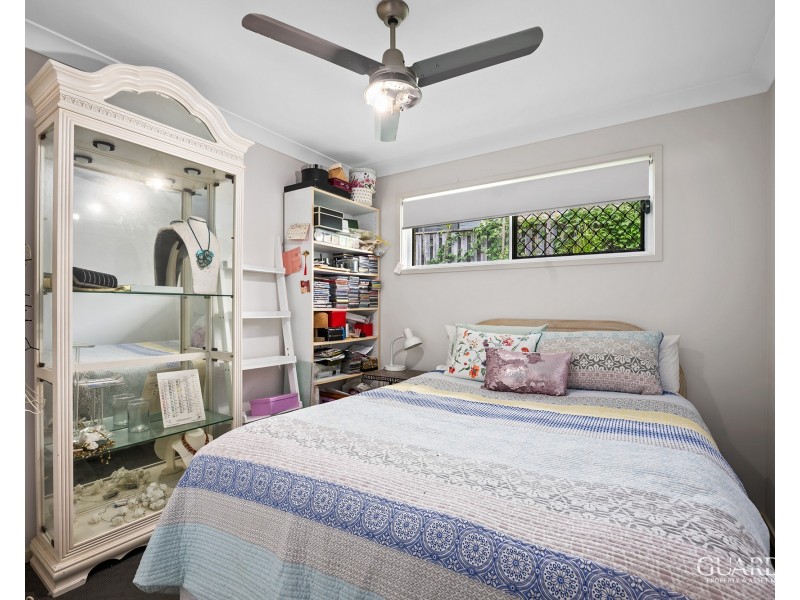 1&2/38 Kenneth Drive, Augustine Heights QLD 4300