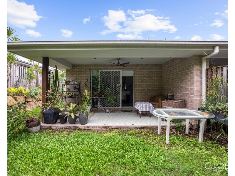 1&2/38 Kenneth Drive, Augustine Heights QLD 4300
